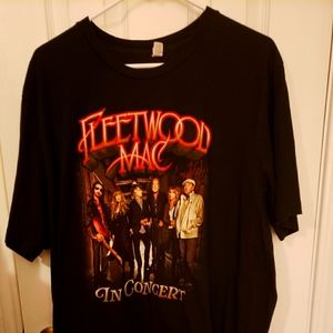 Fleetwood Mac Tour Shirt 2018-2019